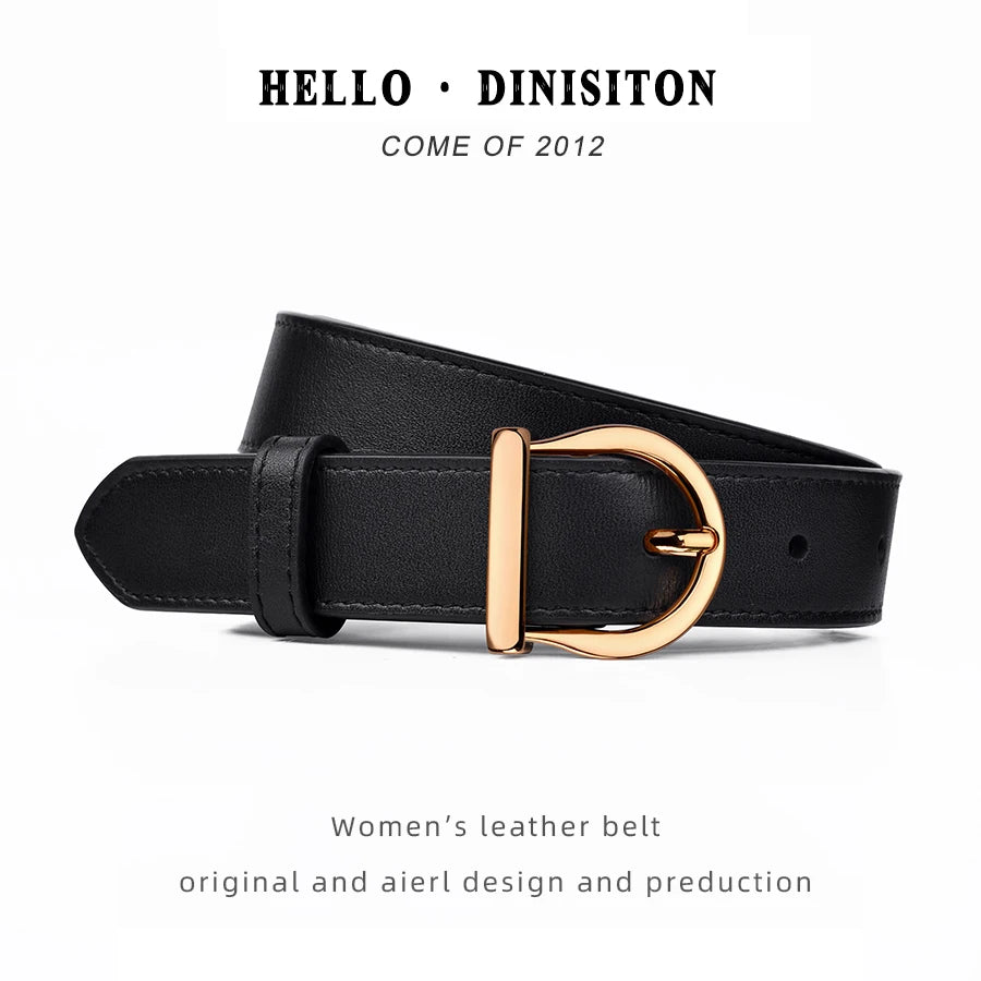 Lunéva Slim Leather Belt close-up