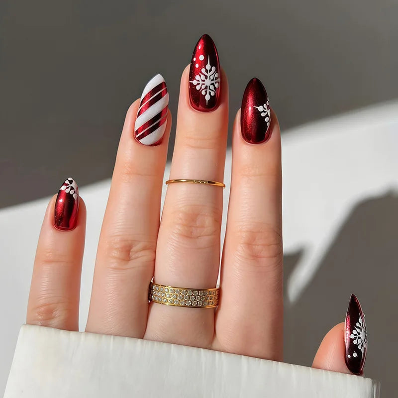 Christmas Snowflake Press-On Nails accessory view