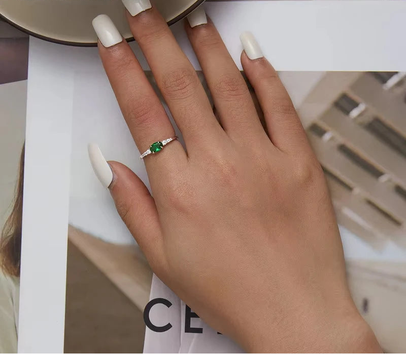 BAMOER Oval Gemstone Ring - Green