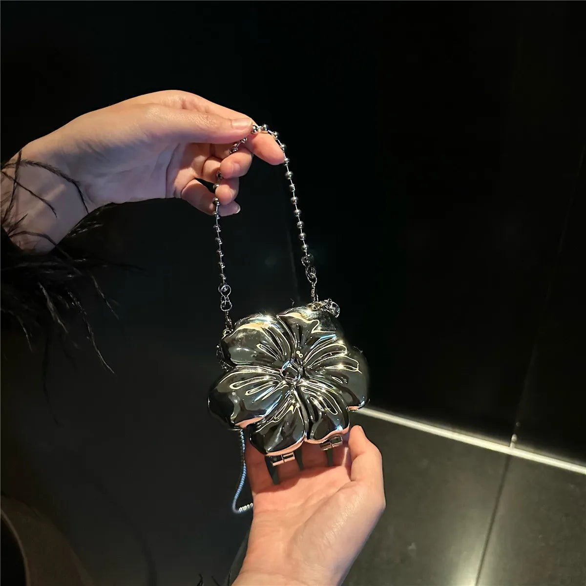 Heart-Shaped Rhinestone Evening Clutch full colour range