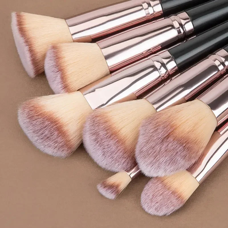 Aurevia ProBlend Brush Set bristle detail