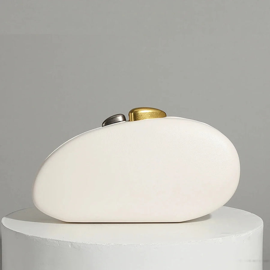 Shell Shape Metallic Chain Clutch - White