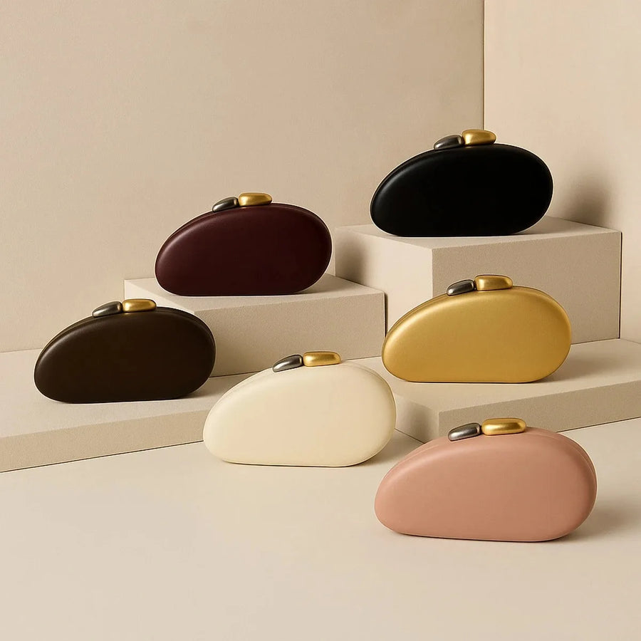Shell Shape Metallic Chain Clutch