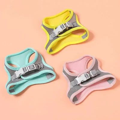Adjustable Pet Safety Harness reflective detail