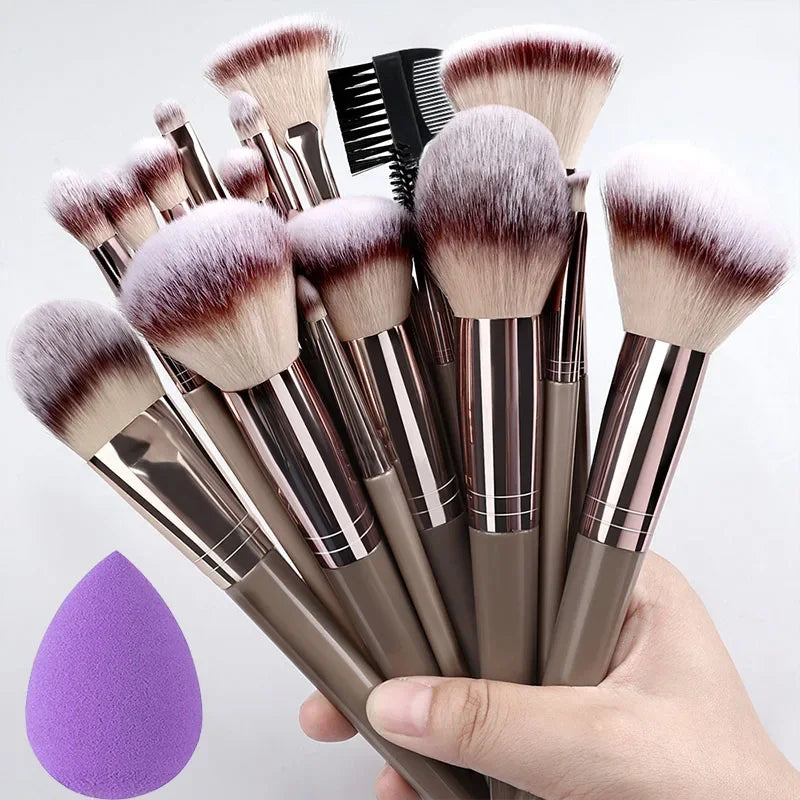 Elarisse PureBlend Makeup Brush Set colour range