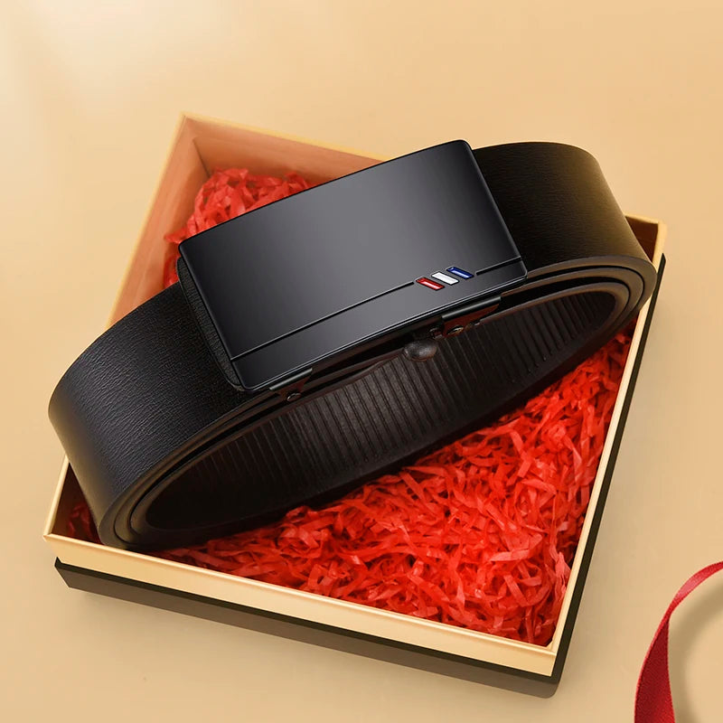 Axelora Automatic Ratchet Belt buckle detail