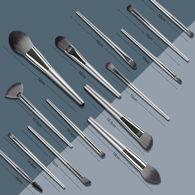 Velluna VelvetBlend Makeup Brush Set close-up