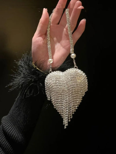 Heart-Shaped Rhinestone Evening Clutch - Tassel