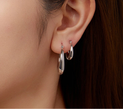 BAMOER Chunky Hoop Earrings worn