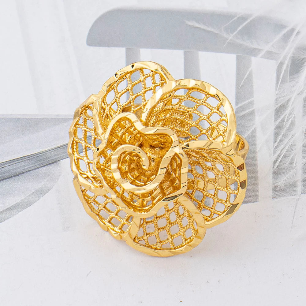 Vintage Filigree Flower Statement Ring size reference