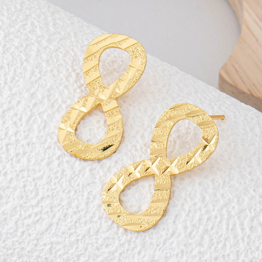 Infinity Leaf Necklace & Earring Set styling shot