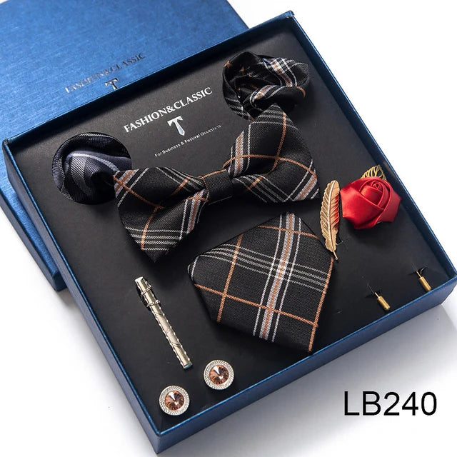 Silvane Luxe Men's Tie Set wear shot