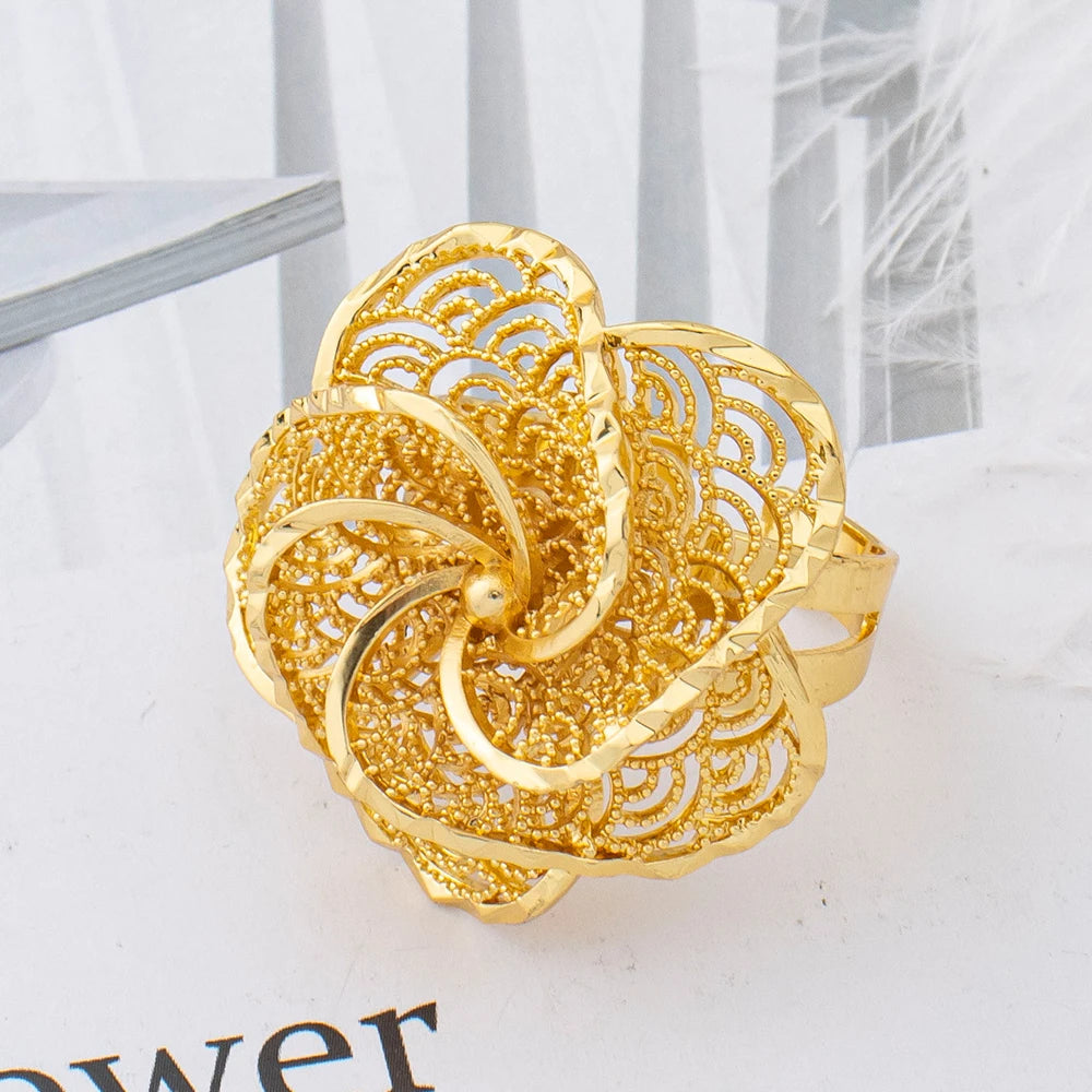 Rotating Flower Ring rotating detail