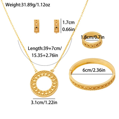 Circular Hollow 4-Piece Jewellery Set ring detail