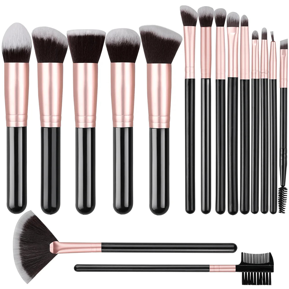 Lunovia BeautyPro Makeup Brush Set in use