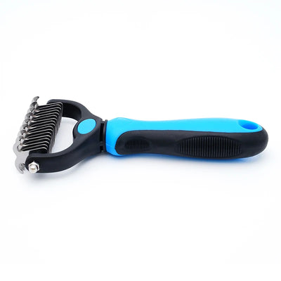Pet Dematting Comb in use