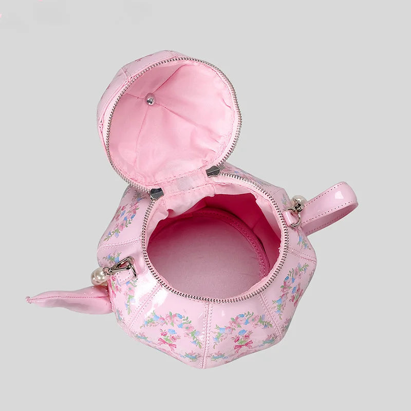Novelty Teapot Bucket Bag close-up