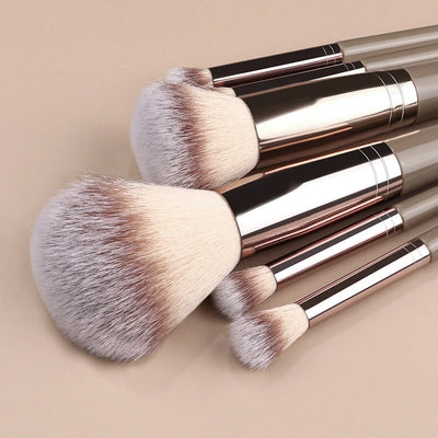 Elarisse PureBlend Makeup Brush Set close-up