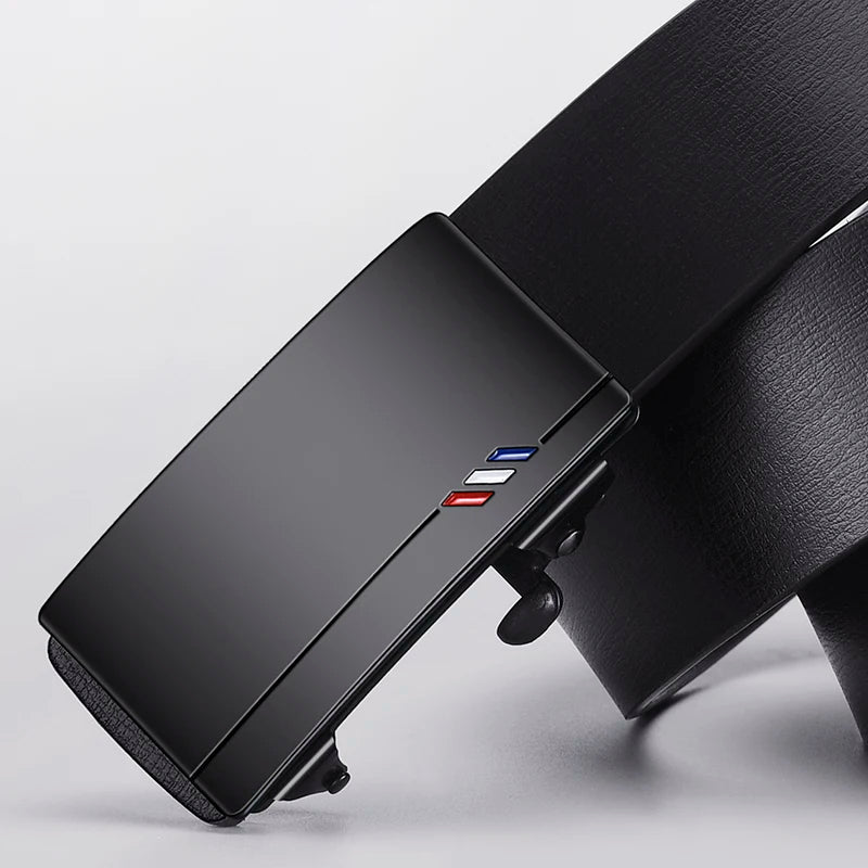 Axelora Automatic Ratchet Belt styling shot