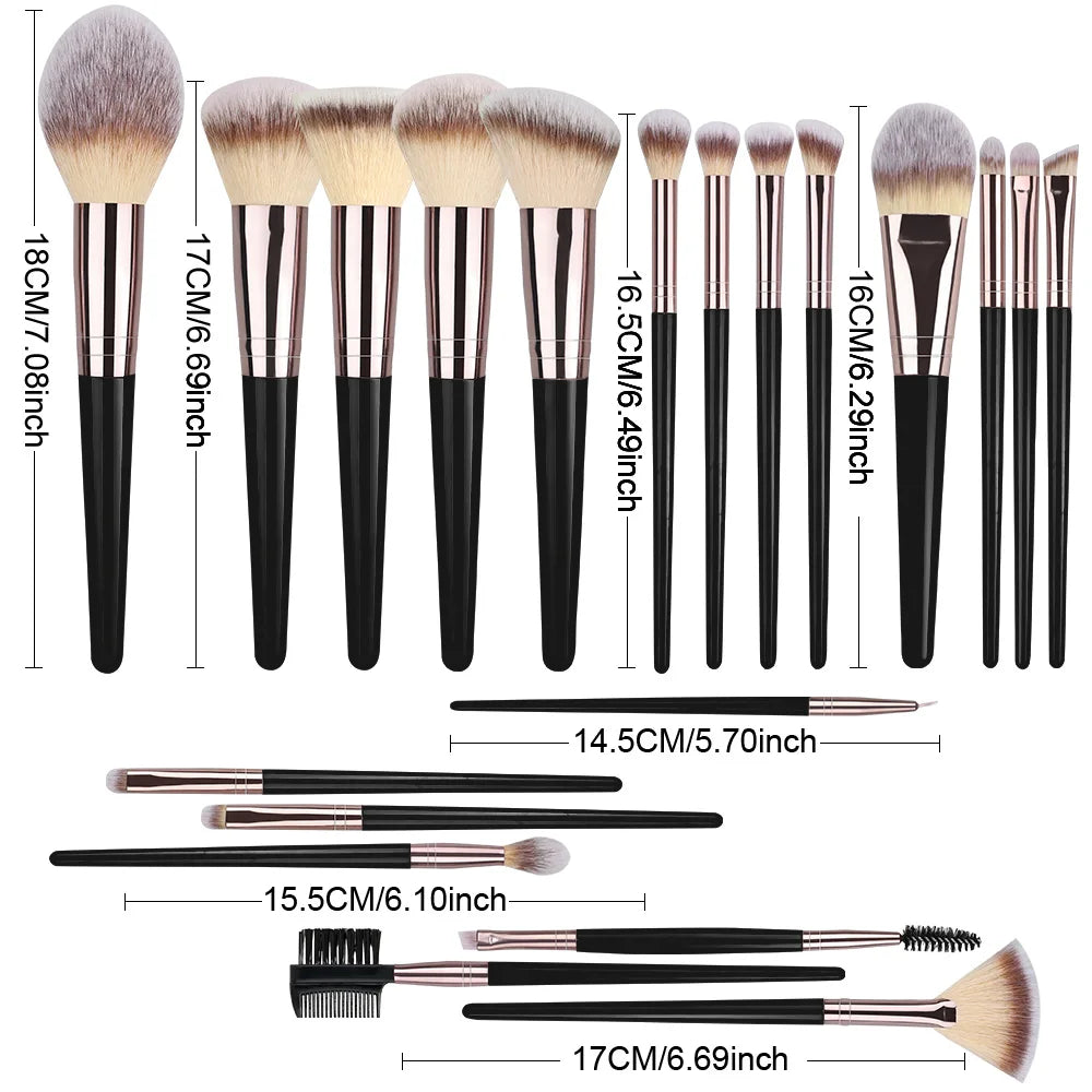 Aurevia ProBlend Brush Set size comparison