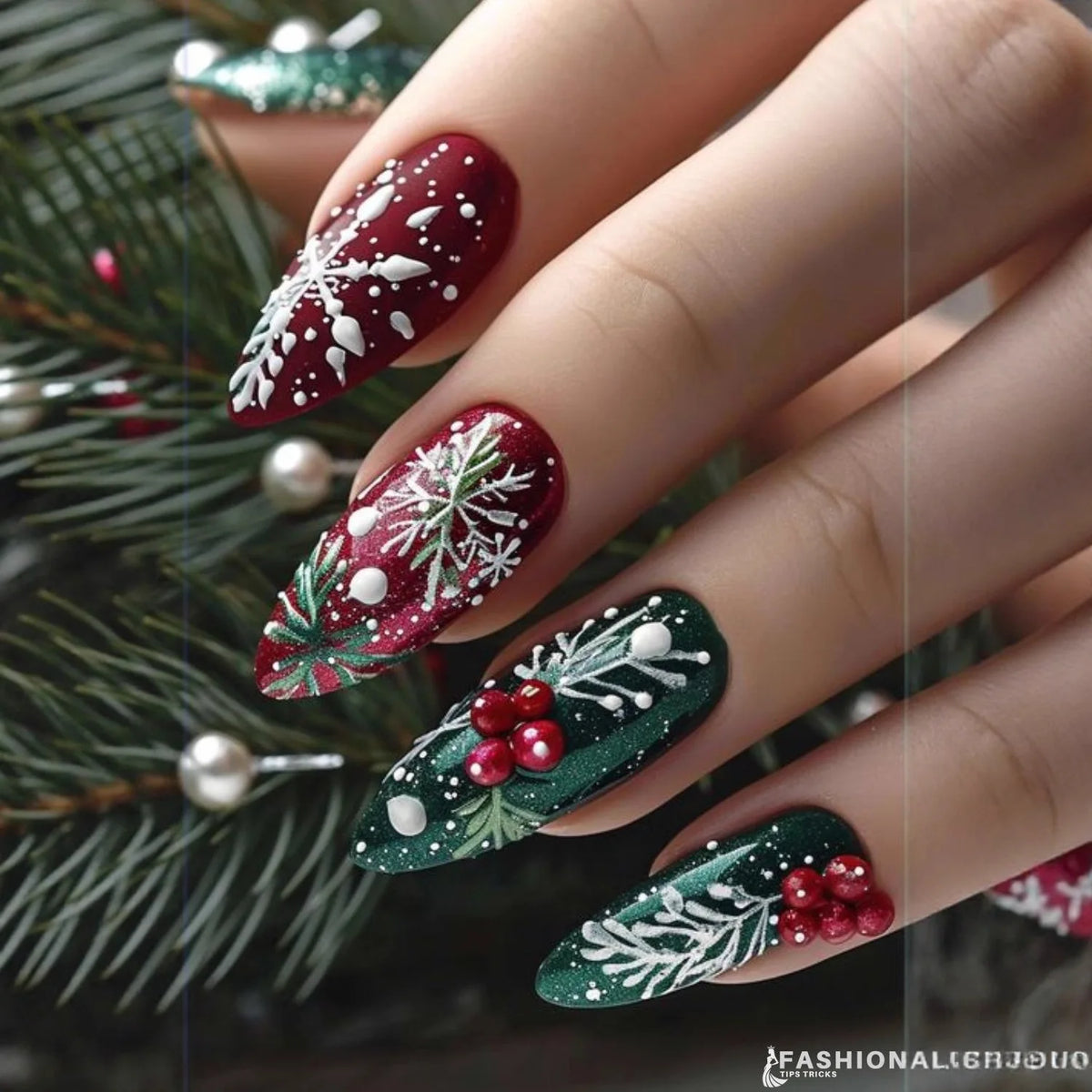Christmas Snowflake Press-On Nails - Winter Pine Mist
