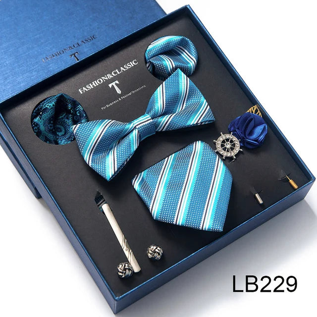 Silvane Luxe Men's Tie Set angle view