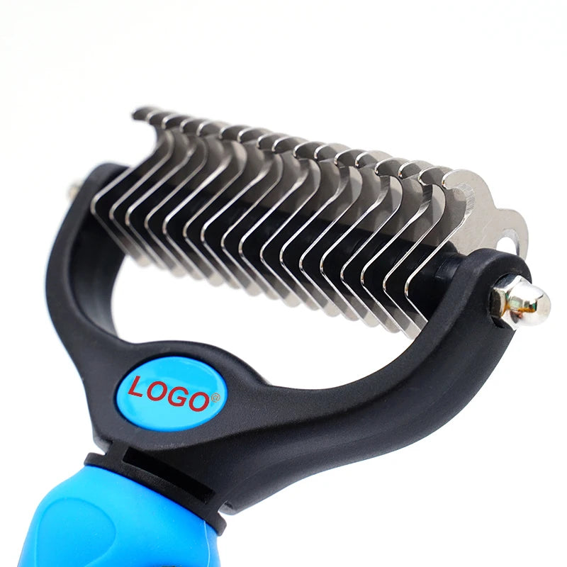 Pet Dematting Comb close-up