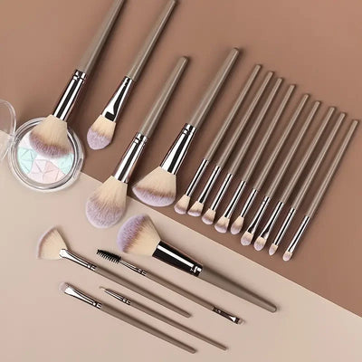Elarisse PureBlend Makeup Brush Set bristle detail